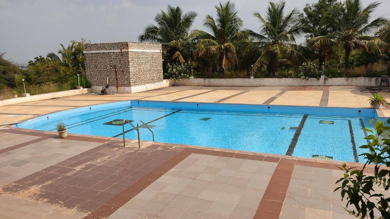 Kanthi Resorts Badami Bagalkot Exterior photo